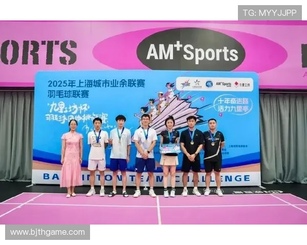 上海羽毛球队在全国羽毛球配合排行榜中荣登第六名展现实力与团队默契